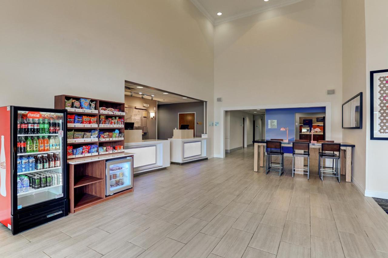 Holiday Inn Express Campbellsville By Ihg Экстерьер фото